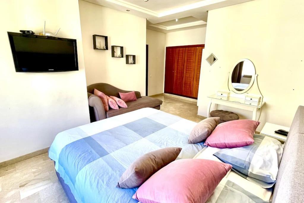 Taj Nouaceur Aeroport Mohamed V Apartment Exterior photo